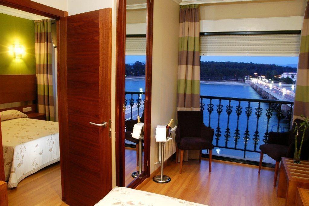 Hotel Puente De La Toja オ・グローベ エクステリア 写真