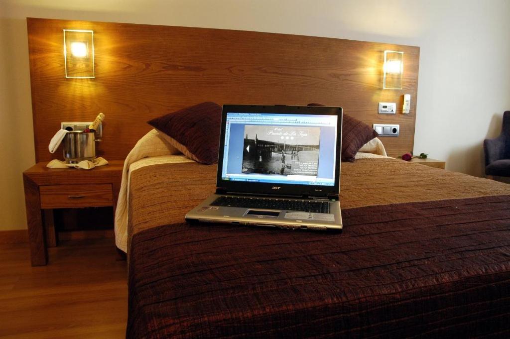 Hotel Puente De La Toja オ・グローベ エクステリア 写真
