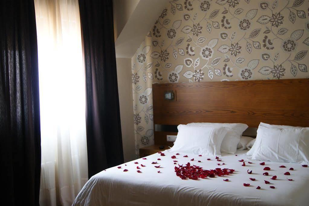 Hotel Puente De La Toja オ・グローベ エクステリア 写真